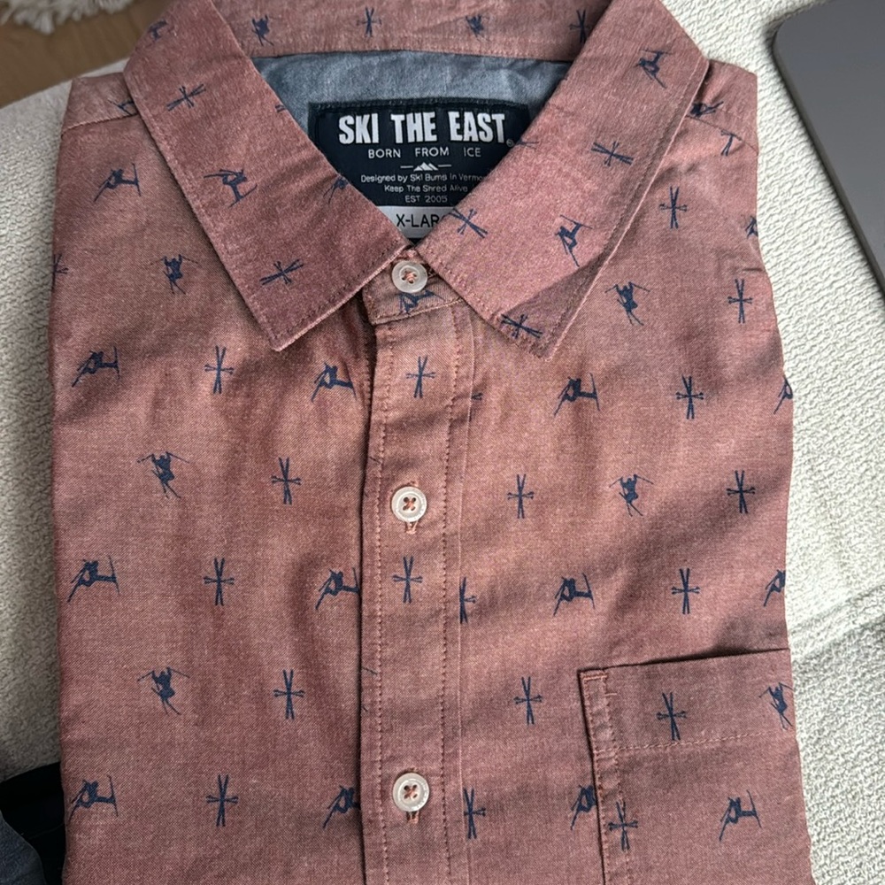 Ski The East Men’s Showboat Oxford Shirt